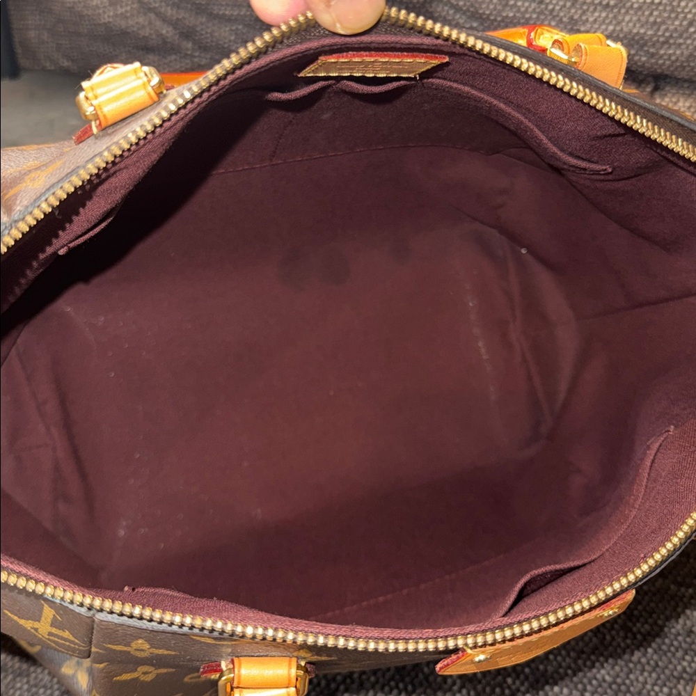 Louis Vuitton  Turenne MM Monogram|EUC|Strap+DustBag - Picture 11 of 15